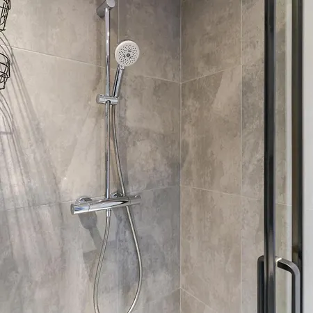 公寓 Osiedle Tysiaclecia Piastow By Bookinghost 卡托维兹