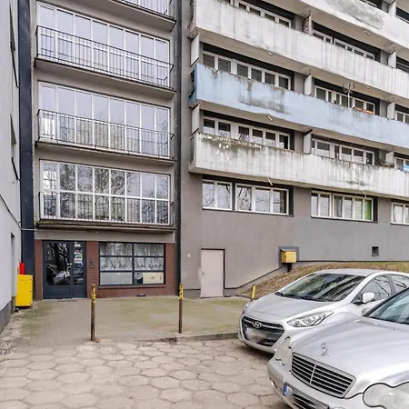 Osiedle Tysiaclecia Piastow By Bookinghost *