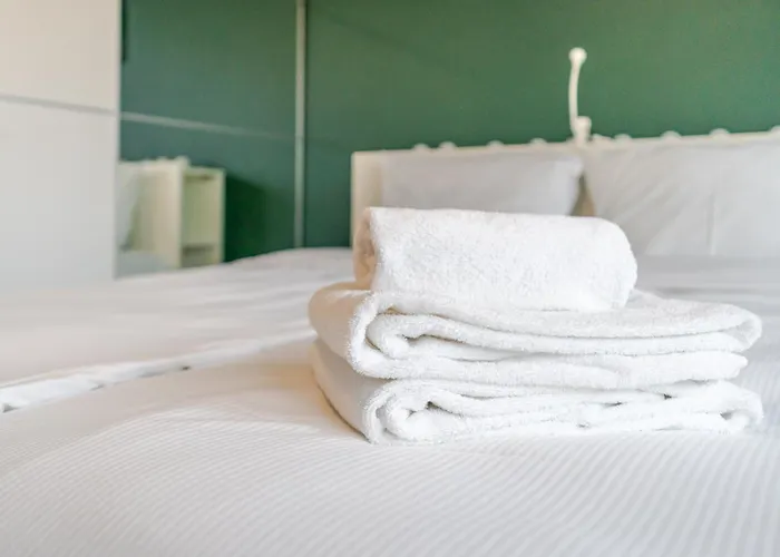 Osiedle Tysiaclecia Piastow By Bookinghost *