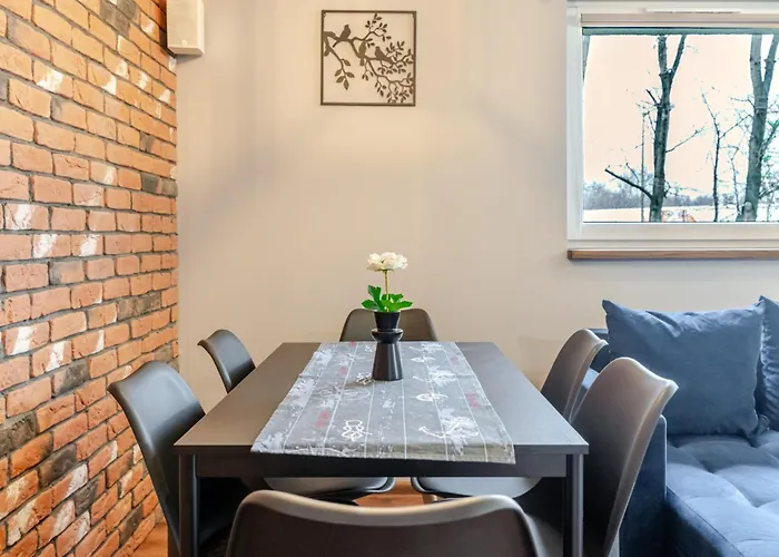 Osiedle Tysiaclecia Piastow By Bookinghost 아파트 카토비체