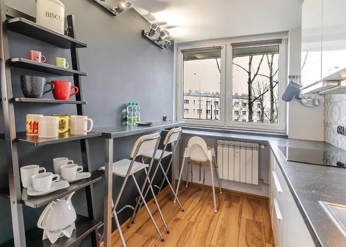 Osiedle Tysiaclecia Piastow By Bookinghost * 卡托维兹